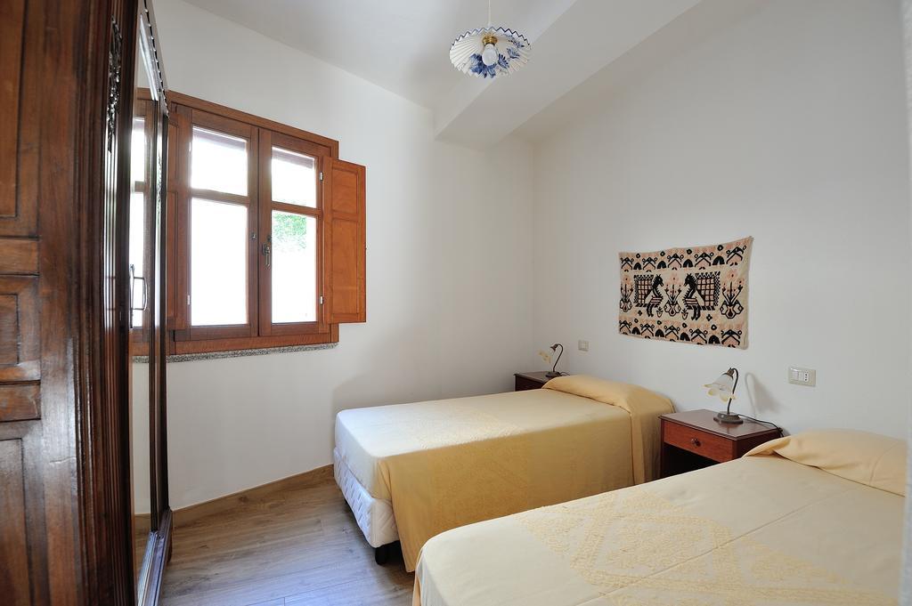 Villa Maddalena Baunei Luaran gambar