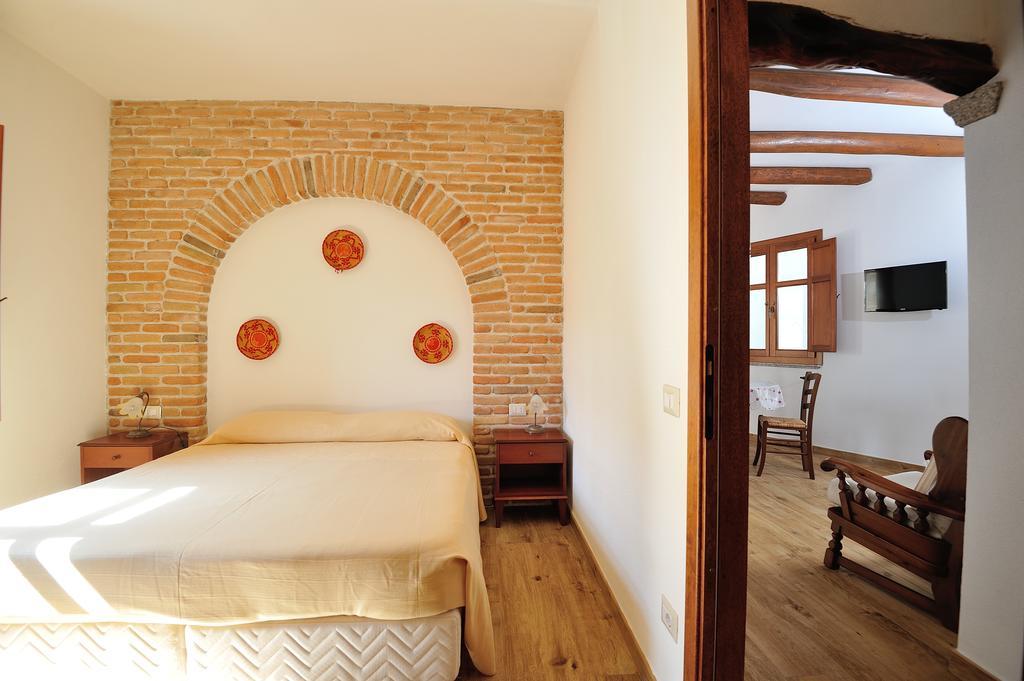 Villa Maddalena Baunei Luaran gambar